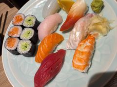 -小山日本料理(兴业太古汇店)