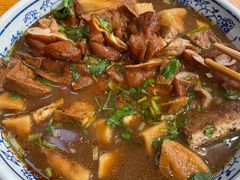 卤煮火烧-门框胡同百年卤煮(新街口店)