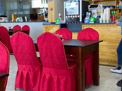 大堂-撒拉人家.酸菜牦牛肉火锅