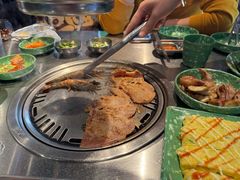 -欧巴炭烤肉오빠숯불구이(南京东路店)