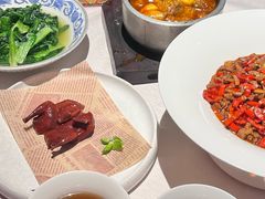 -千百味红餐厅·江西菜(绿地双子塔店)