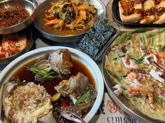 -草家酱蟹炭火烤肉店(珲春南路一店)