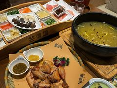 -芸南道·过桥米线(昆明老街旗舰店)