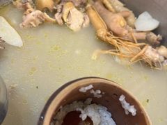 -朴小妹人参鸡汤火锅(长白山万达店)
