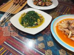 -乡村馕坑肉·烧烤·新疆菜·本地人更爱吃(阿勒泰首店)