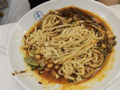 -李与白包子铺(桐梓林店)