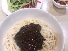 -黑八私房老北京炸酱面