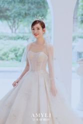 -艾米丽婚纱礼服
