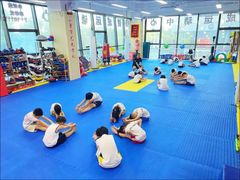 -健成运动中心·体适能跆拳道少儿格斗体考跳绳