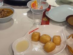 -何师傅美蛙鱼头(汉街店)