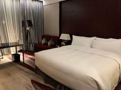 -广州天河希尔顿酒店