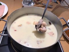 -湯系·煲汤手艺人(东二环泰禾广场店)