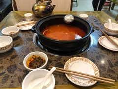-乳仔牛牦牛汤锅 烤羊排(松潘古城店)
