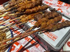 -威记烧嘢·南宁烧烤·超级生牛(绿地店)