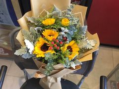 -FEI FEI FLOWER鲜花店·气球派对·宝宝宴布置(虹口德必运动Loft店)