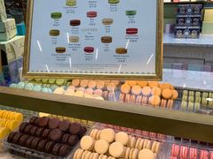 -ladurée(戴高乐机场T 2F店)