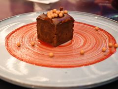 -LES ELITES 英集荟(南京西路店)