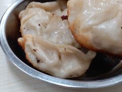 -黄阿姨锅贴大王(万航渡路店)