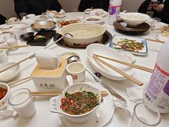 -土连锅·现熬养生汤锅(梁家巷店)