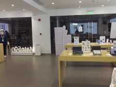 -华为授权体验店(万航渡路)
