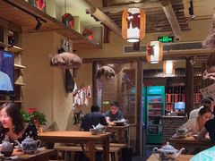 -泥糊破店小酒馆·团建聚餐(南京西路店)