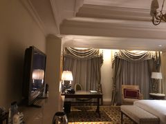 -广州富力丽思卡尔顿酒店