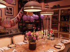 -SISTERS BAR RESTAURANT川意酒馆(嘉善老市H楼店)