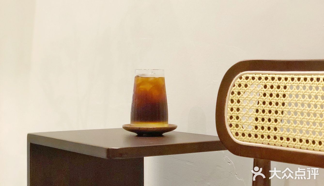 新店|发现一家低调的日系治愈感咖啡馆