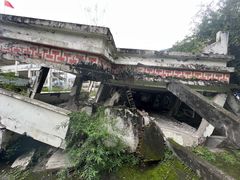 -四川汶川特大地震漩口中学遗址