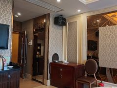 -黄埔华苑酒家(黄埔总店)