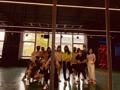 -懒人Club健身(卓越时代广场店)