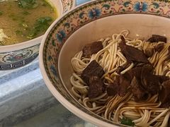 -金杨拉面王小吃面馆·牛三宝面·红烧牛肉粉