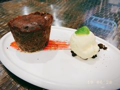 招牌流心巧克力蛋糕-Lingo西餐厅(仙乐斯广场店)