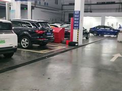 -华胜奔驰宝马奥迪专修连锁(虹梅南路店)