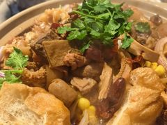 牛杂煲-沙胆彪炭炉牛杂煲(上海日月光广场店)