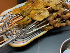 -许哥东北烧烤·铁丳烤串·宫后夹肉(繁花中心店)