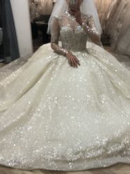 -予白婚纱礼服馆