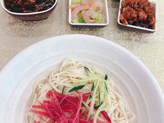 四碟捞面-奥华餐厅·老张记(台基厂店)