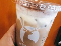 -瑞幸咖啡(新理想大厦店)