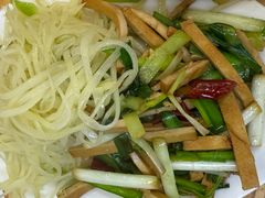 -雷祖芳老妈蹄花店