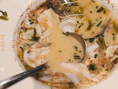 -渔语鱼酸菜鱼新川菜(来福士店)