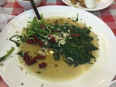-鲁班小馆(政四街店)