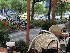 露天位-Peet's Coffee皮爷咖啡(大学路店)