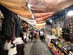 -乌布德传统市场
