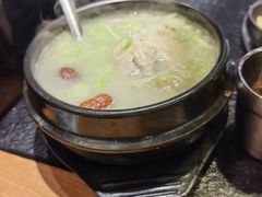 -GOGIYA·咕叽吖韩国传统烤肉店(东方新天地店)