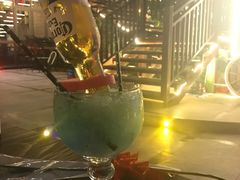 -拾光音乐餐酒吧(告庄星光夜市店)