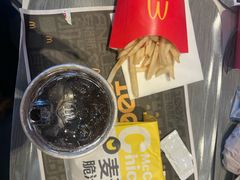-麦当劳(丽江玉河广场店)