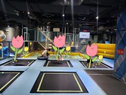 点击看大图 -反弹蹦床公园·亲子乐园·团建·派对(青岛融创茂店)