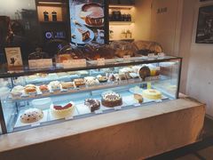 面包甜点陈列柜-Peet's 皮爷咖啡(东湖路手作店)