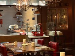 -恰餐厅及酒吧 CHAR Bar & Grill (北京丽都皇冠假日店)